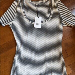 YSÉ Paris Scoop Neck - Navy & White (S)